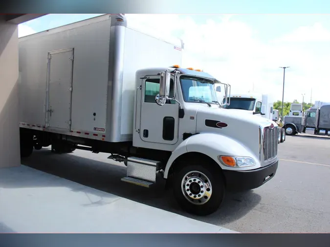 2020 Peterbilt 3309ef6323d43cd73b84d105a7f30b44257