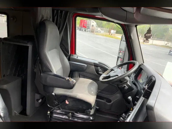 2023 INT LT625 6X49efaa4161a462c451d59c12a9eb72b78