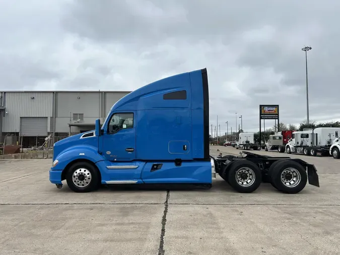 2021 Kenworth T680