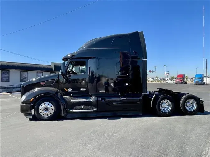 2021 PETERBILT 579