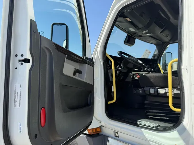 2021 Freightliner Cascadia
