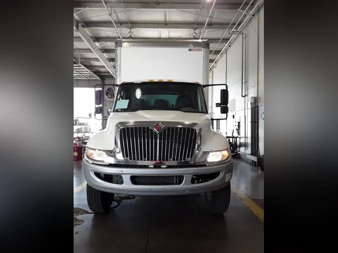 2019 NAVISTAR INTERNATIONAL 4300