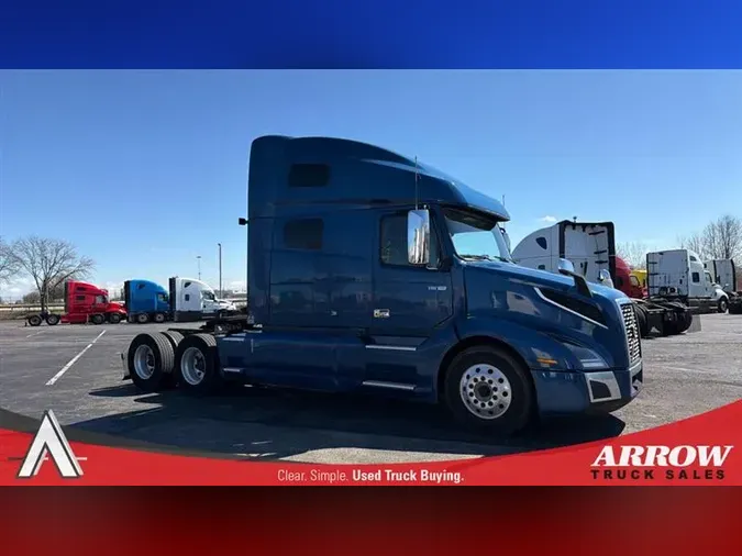 2023 VOLVO VNL760