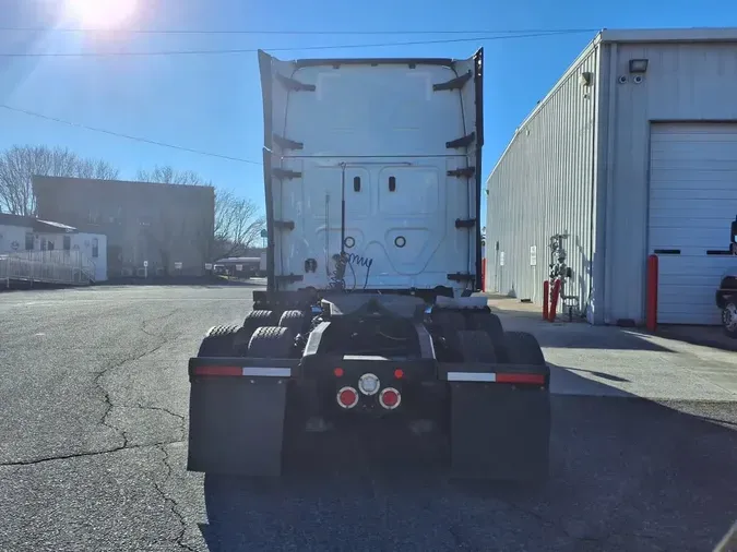 2020 FREIGHTLINER/MERCEDES NEW CASCADIA PX12664