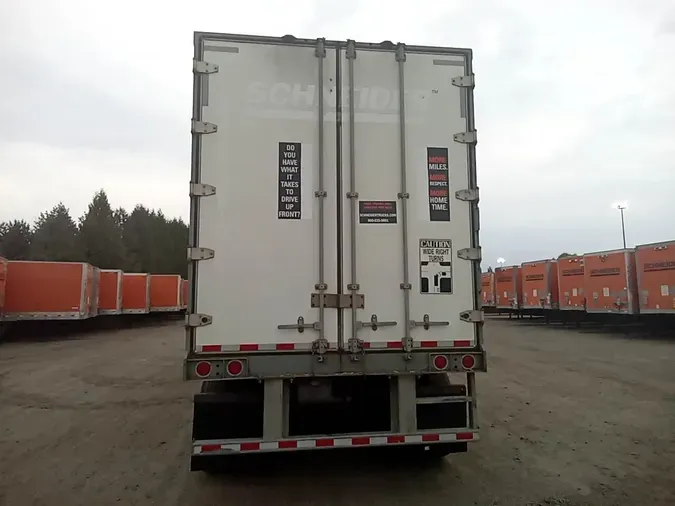 2016 Great Dane Tri-Axle9f0769b8cad36bc2c96975e5378ed663