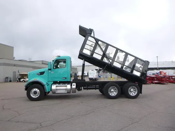 2022 Peterbilt 5679f091ab2704291bc8db481ccdec18f39