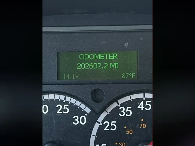 2019 FREIGHTLINER M2 106