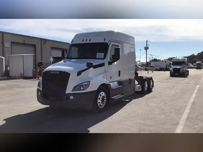 2020 Freightliner Cascadia 1269f0a64426288576c49d7550acd8884fa