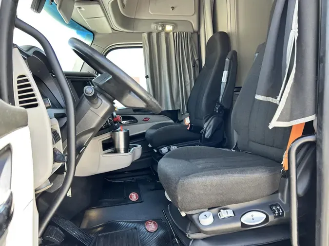 2022 Peterbilt 5799f0aca5898dd0fc5c025e8e5188b657e