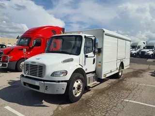 2017 FREIGHTLINER/MERCEDES M2 106