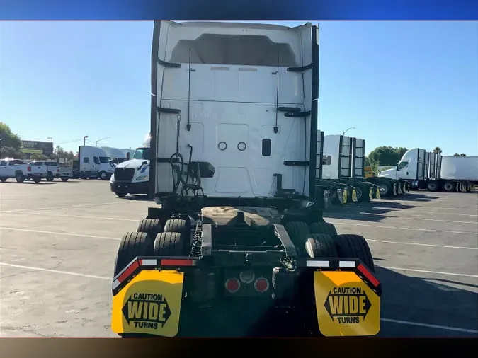 2022 INT LT625 6x4