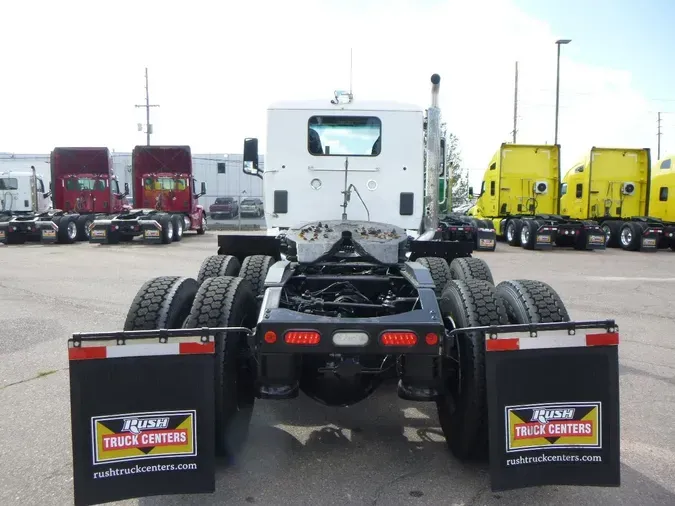2020 Peterbilt 567