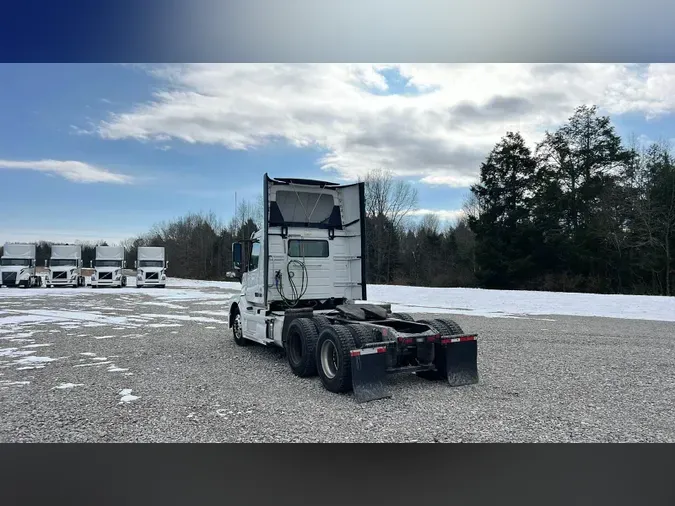 2018 Volvo VNL300