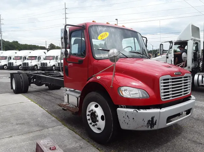 2018 FREIGHTLINER/MERCEDES M2 106