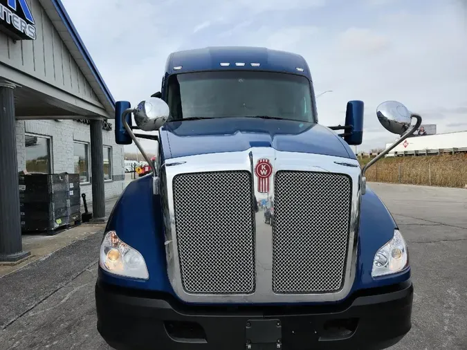 2021 KENWORTH T680