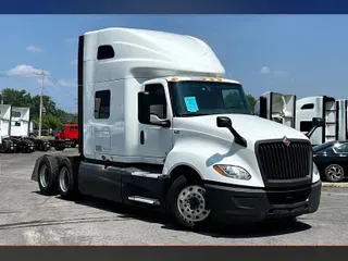 2022 INT LT625 6x4