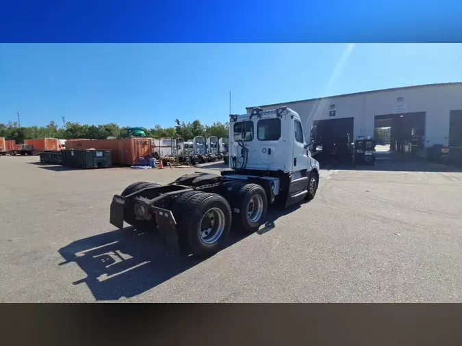 2019 Freightliner Cascadia 1269f28bdadffd7c4e90a100441ad4583f0