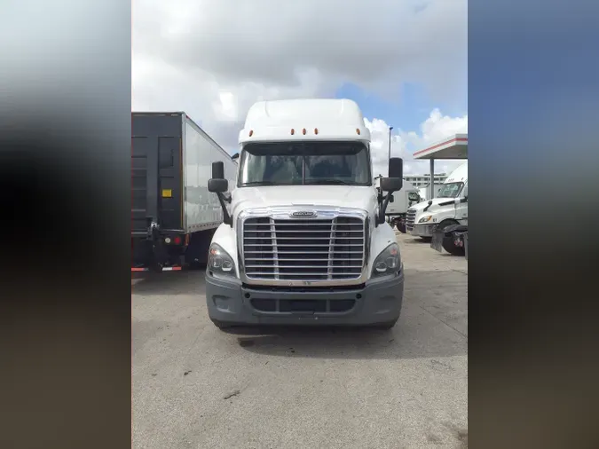 2019 FREIGHTLINER/MERCEDES CASCADIA 125