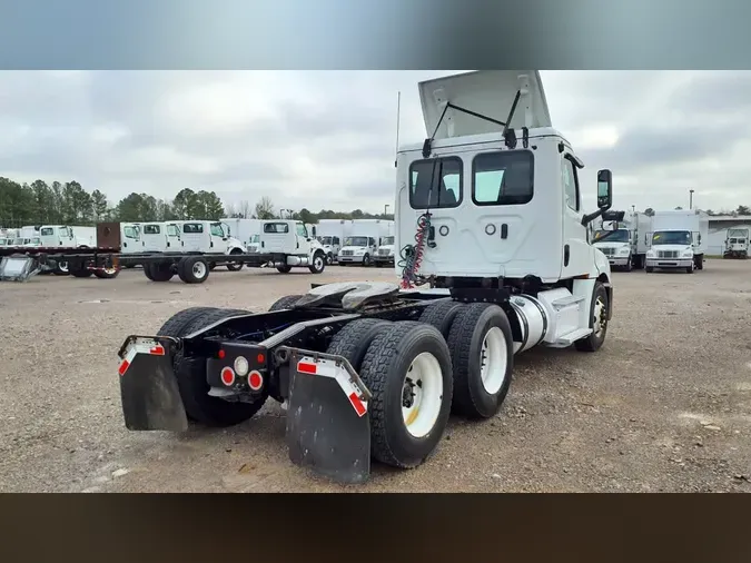 2019 FREIGHTLINER/MERCEDES NEW CASCADIA PX12664