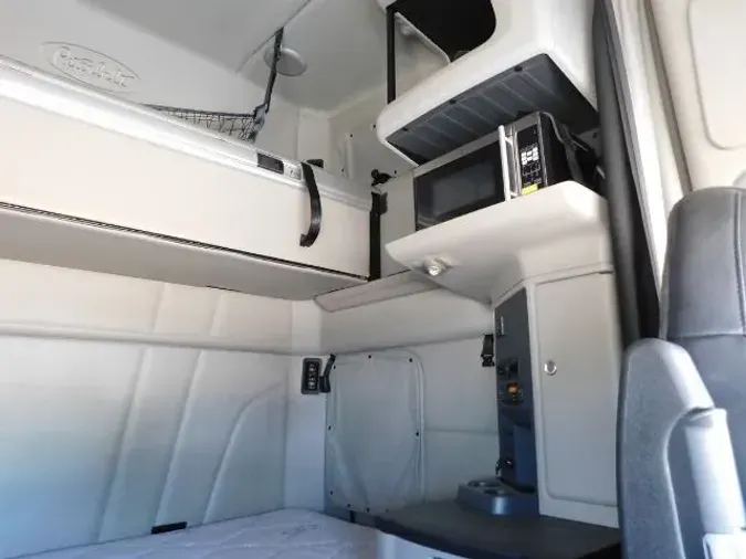 2022 Peterbilt 579