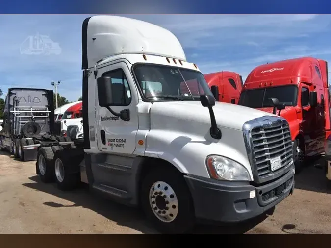 2018 FREIGHTLINER CASCADIA 125