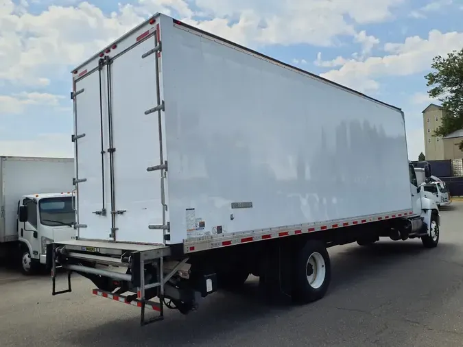 2018 HINO 338
