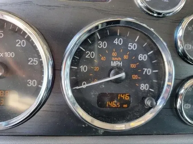 2022 Peterbilt 389