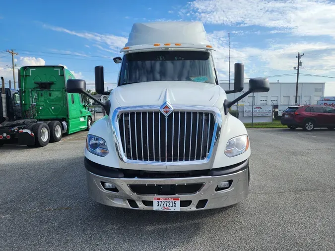 2019 NAVISTAR INTERNATIONAL LT625 SLPR CAB