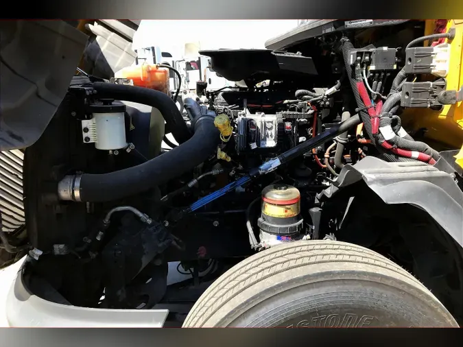 2019 INT LT625 6x4