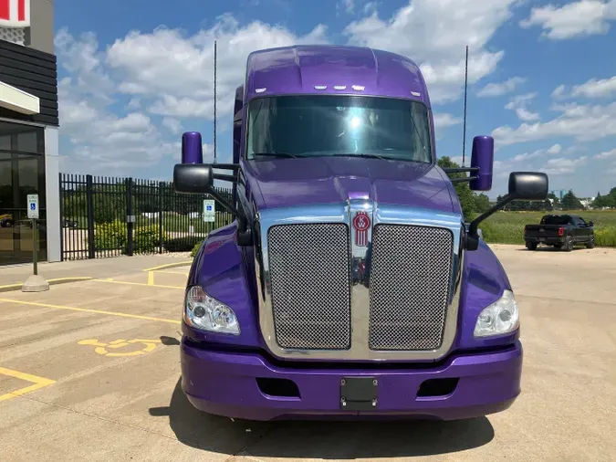 2020 Kenworth T680