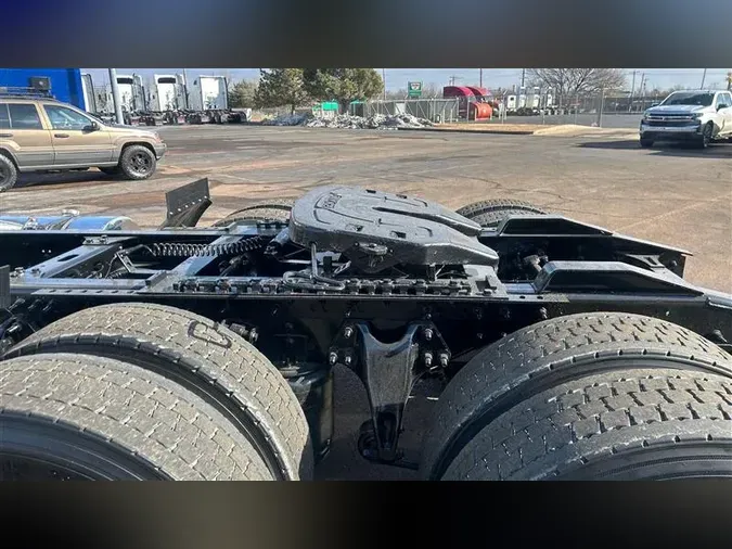 2020 INTERNATIONAL RH613