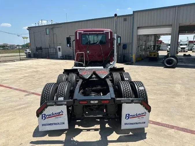 2019 MACK AN64T