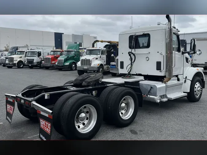 2023 Peterbilt 567