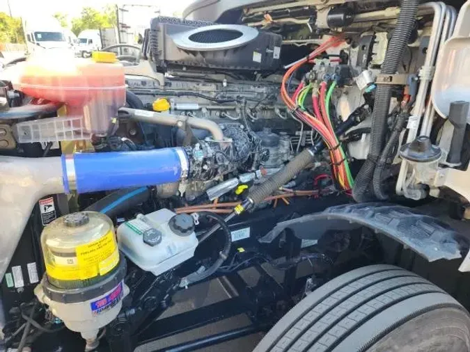 2022 Freightliner Cascadia