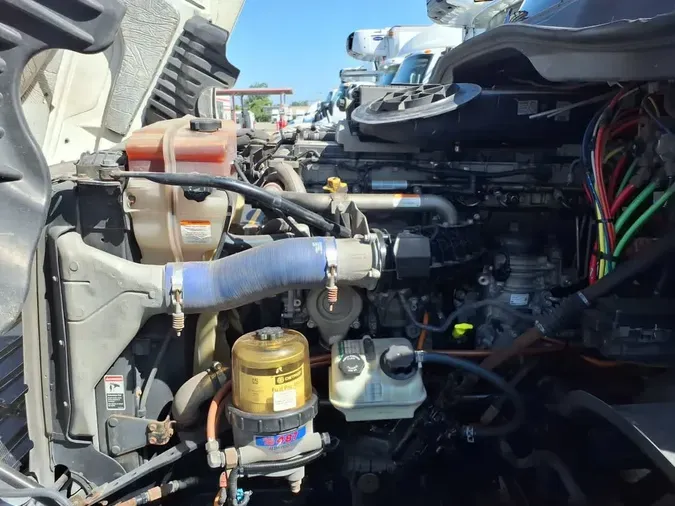 2019 FREIGHTLINER CASCADIA 125