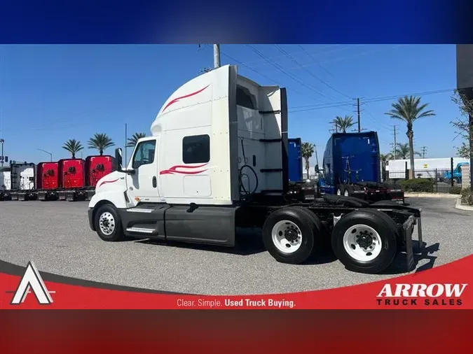 2022 INTERNATIONAL LT