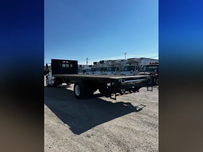 2018 FREIGHTLINER M2 106