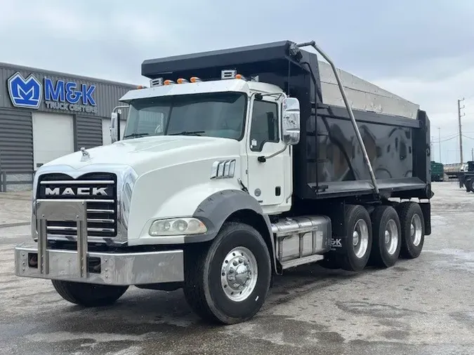 2019 MACK Granite