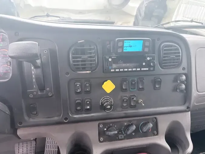 2019 FREIGHTLINER/MERCEDES M2 1069f54ef61f83558bf4311259baf7c6712
