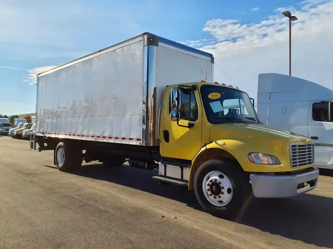 2016 FREIGHTLINER/MERCEDES M2 106