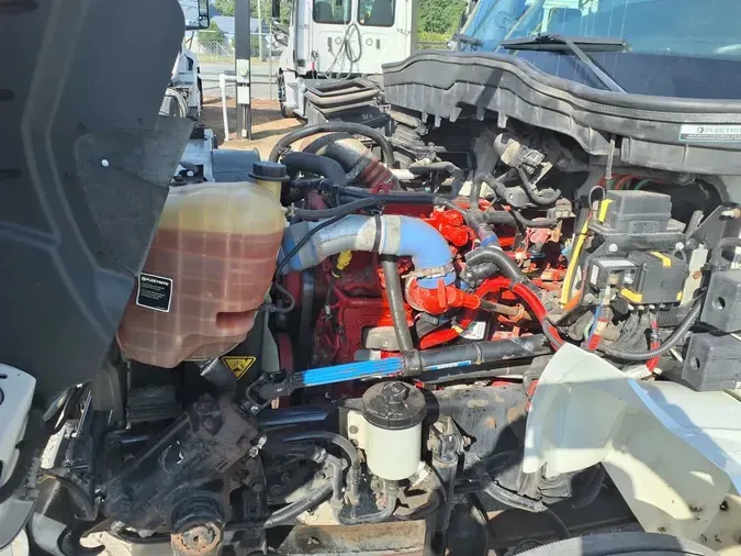 2019 NAVISTAR INTERNATIONAL MV607 (4X2)9f570efa989257c317f7a863bf2532b3