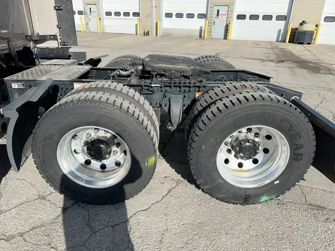 2023 Freightliner Cascadia