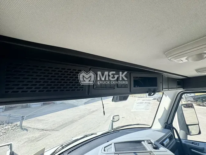 2026 MACK PIONEER 64T DAYCAB9f5f9fdfc374cd46a8f27823bc1fd8d1