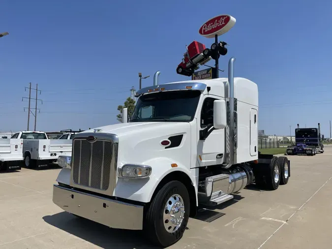 2020 Peterbilt 567