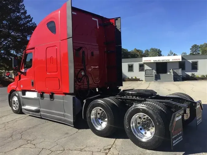 2021 FREIGHTLINER CASCADIA