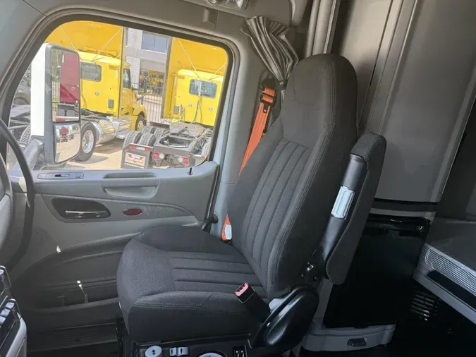2021 Peterbilt 579