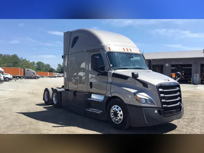 2023 Freightliner Cascadia9f669783467ba030ab995766e6b19156