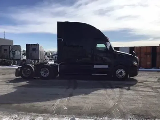 2024 Freightliner Cascadia