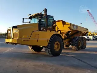 2018 CATERPILLAR 745