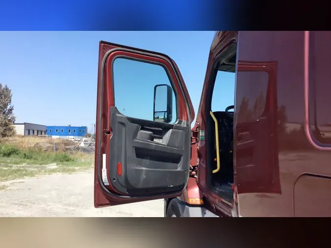 2023 Freightliner Cascadia 1269f6fa9fac820229f5487240768d8acb5